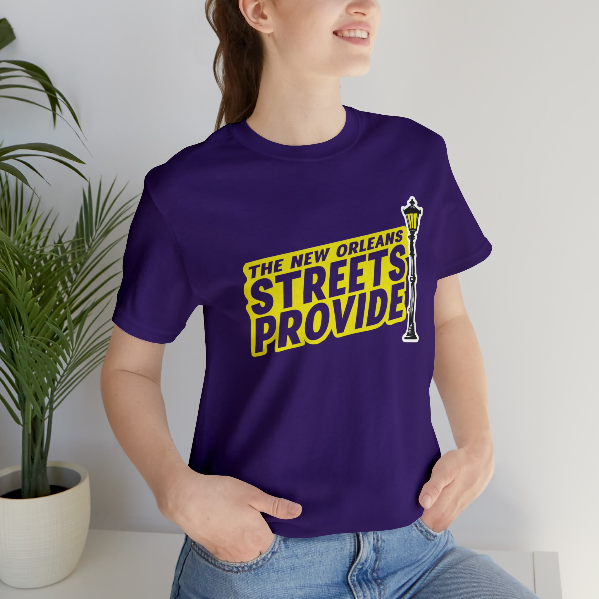 STREETS PROVIDE T SHIRT